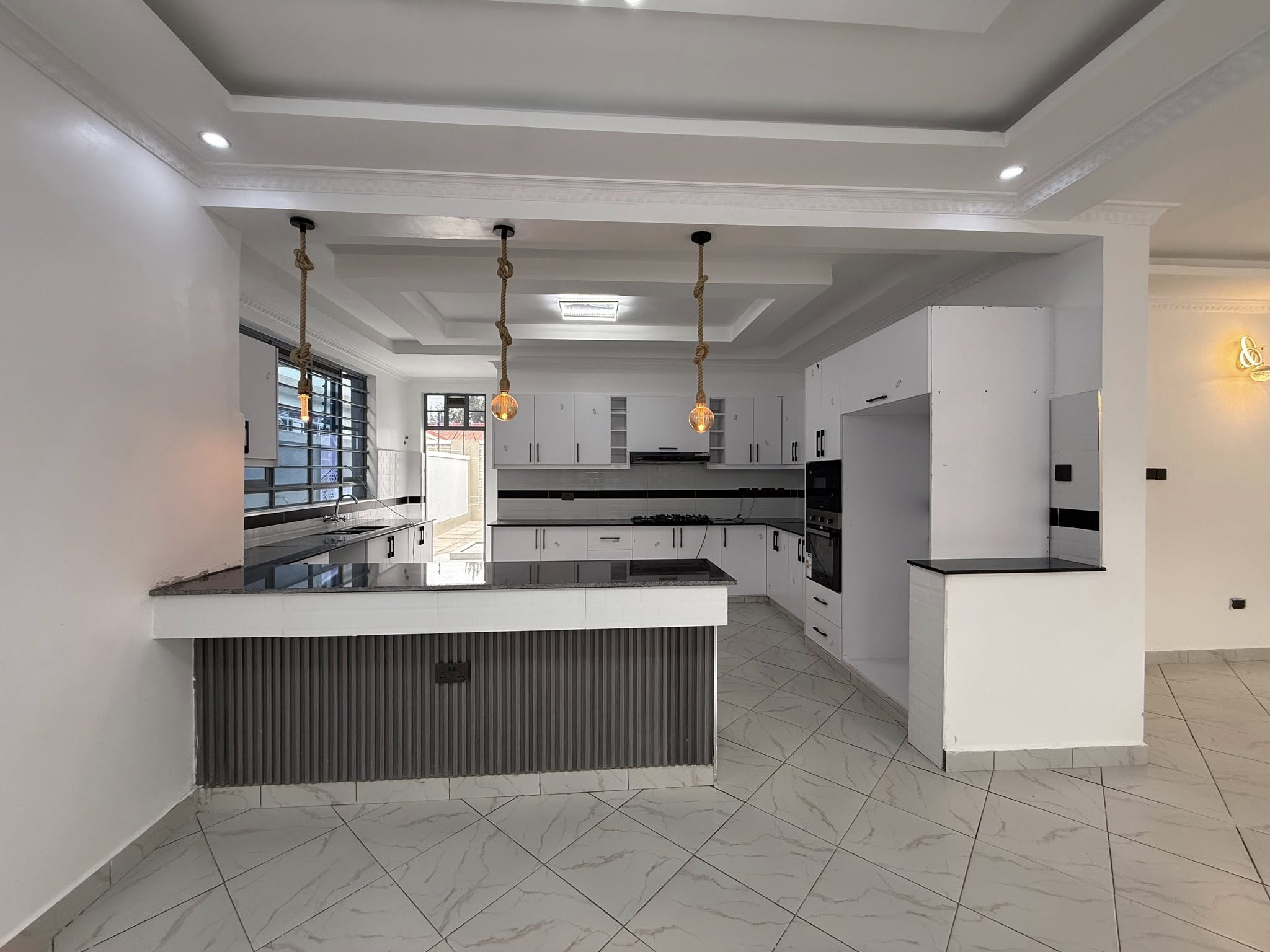 ๐ ๐๐๐๐ซ๐จ๐จ๐ฆ ๐๐ฎ๐ง๐ ๐๐ฅ๐จ๐ฐ๐ฌ ๐ฐ๐ข๐ญ๐ก ๐๐๐ ๐๐จ๐ซ ๐๐๐ฅ๐ ๐ข๐ง ๐ ๐๐ฎ๐ข๐ซ๐ฎ โ ๐๐ฎ๐ ๐ฎ๐ญ๐ก๐ (๐๐ซ๐ข๐ฆ๐ ๐๐จ๐๐๐ญ๐ข๐จ๐ง)