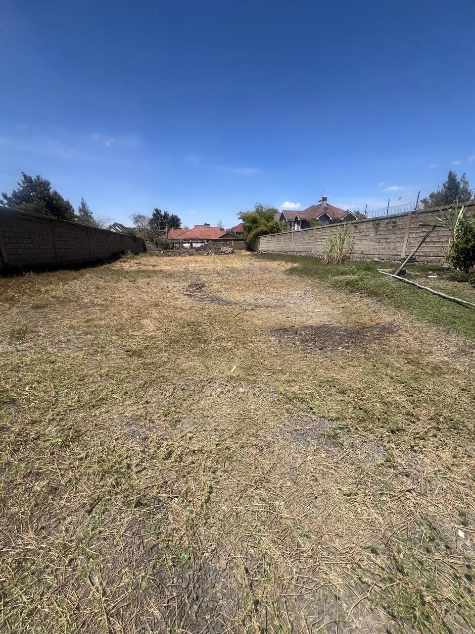 0.2716 acres of land for sale on airport road Image