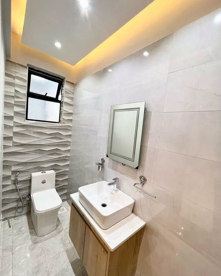 1 BEDROOM APARTMENT FOR SALE IN PARKLANDS Image