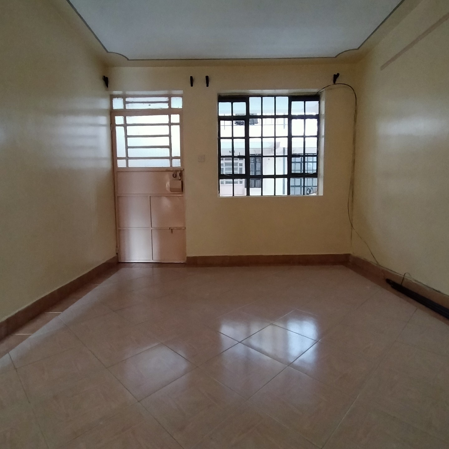 1 bedroom apartment to let in South b.