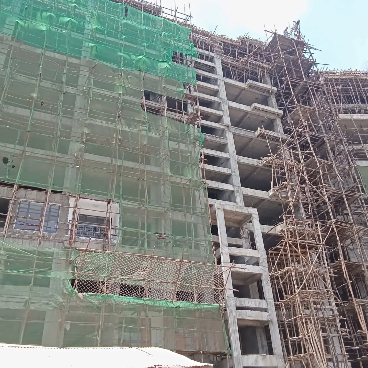 1 Bedroom Apartments For Sale In Thome Estate, Behind Mountain Mall off Thika Road Image