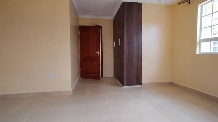 1 bedroom extension to let in Karen