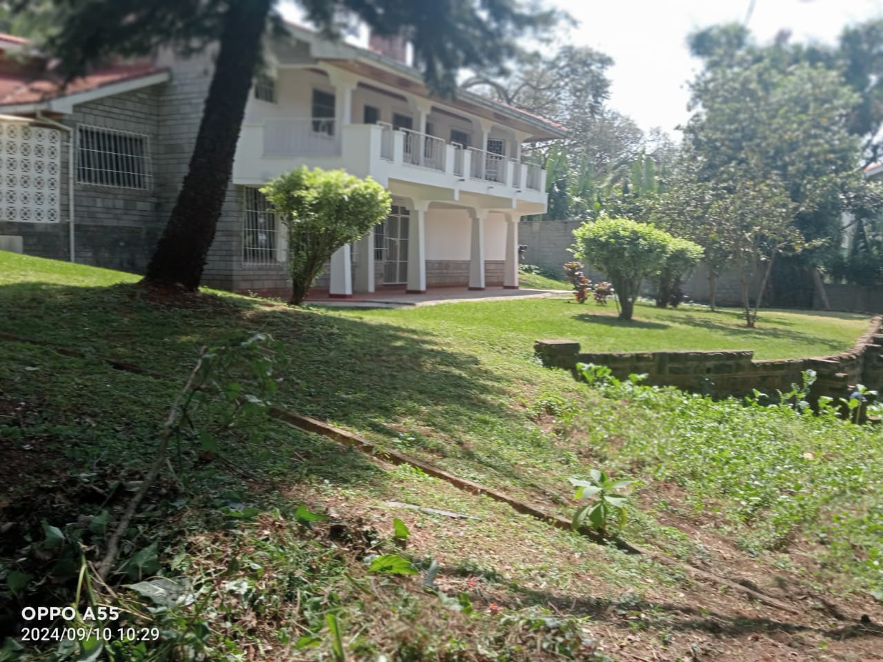 10 bedroom commercial cum residential standalone house for rent in Gigiri