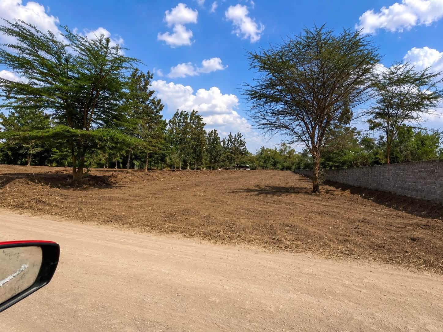 100 by 100 commercial plot for lease in ruai bypass