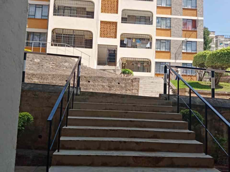 2 bedroom apartment to let in Westlands