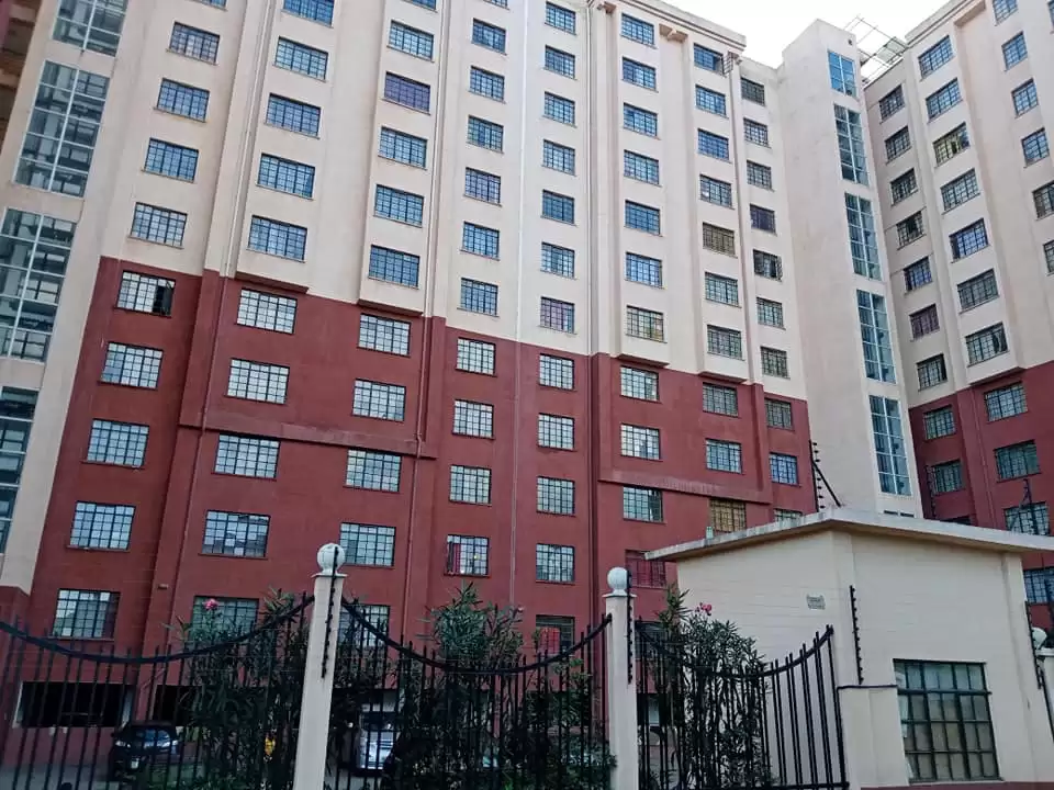 Two bedrooom apartment to let at Highrise, mbagathi Image