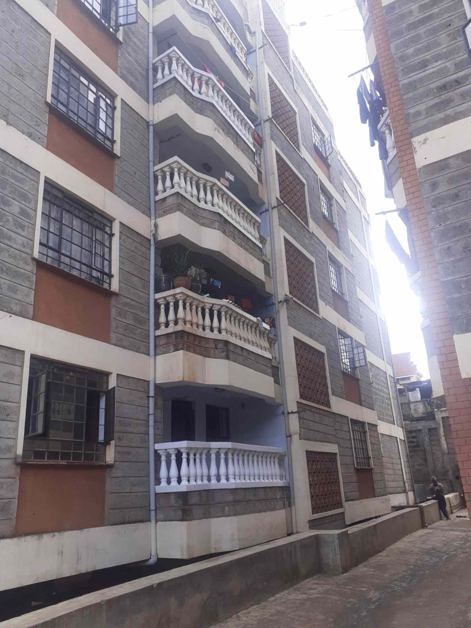 Spacious 2 bedroom to let in Ruaka