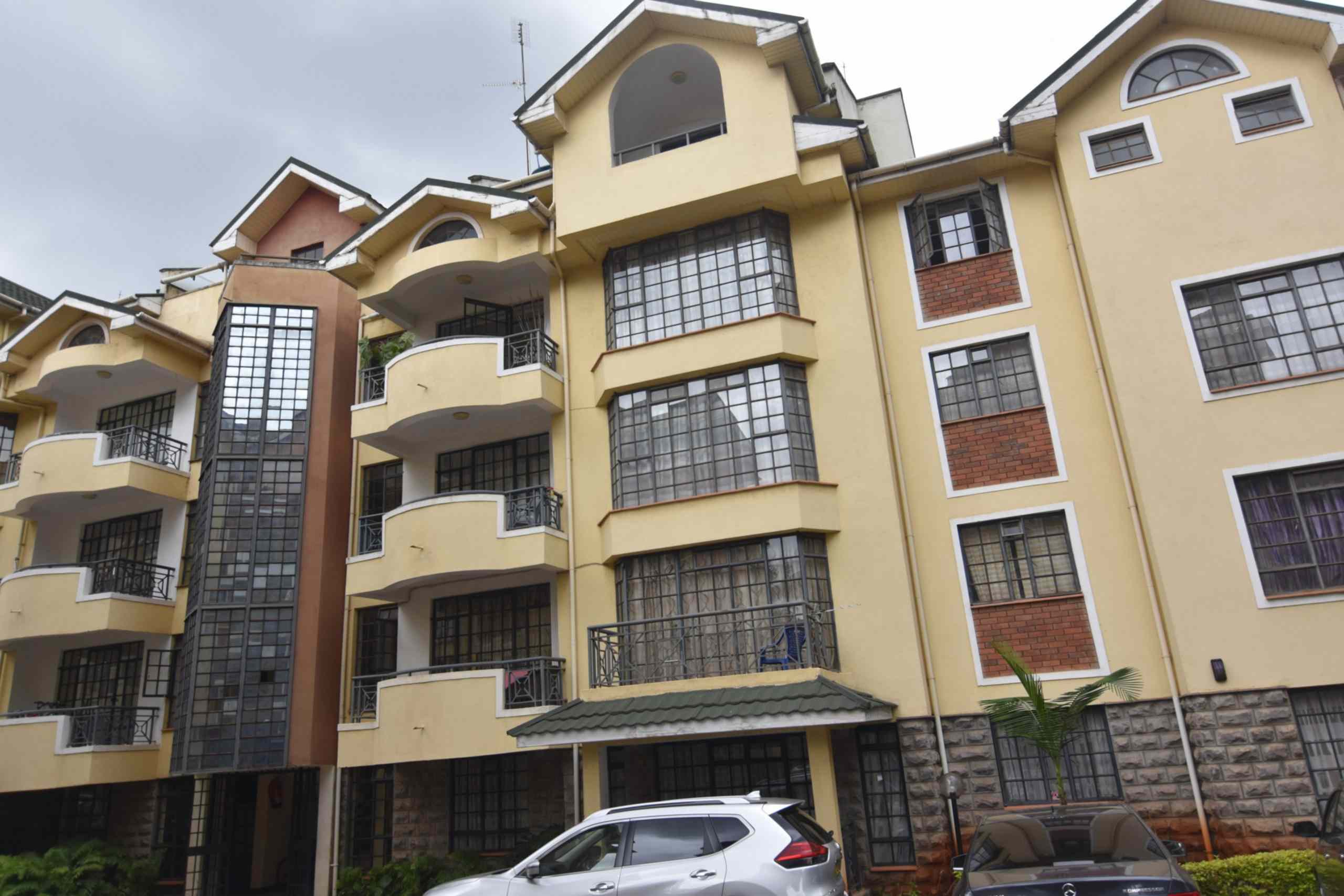 Saru Gardens 3 bedroom apartments for rent Kilimani