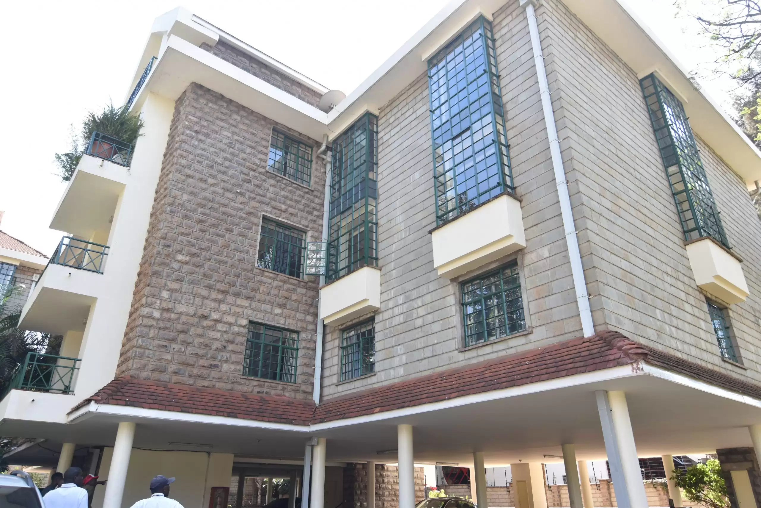 Clyde gardens 3 bedrooms for rent for rent in Lavington Gitanga road Image