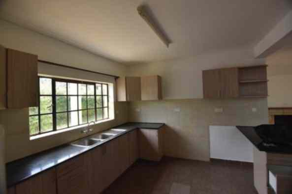 4 bedroom Townhouse for rent in Redhill Kamanga road