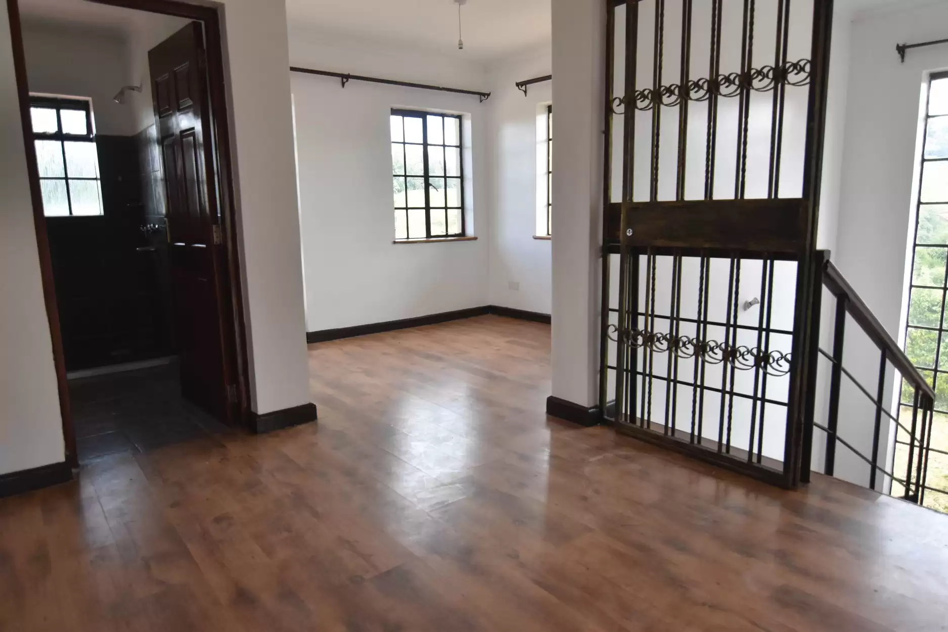 4 bedroom Townhouse for rent in Redhill Kamanga road Image