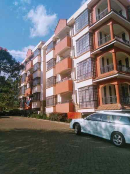 chabari court 3 bedroom apartment for rent in Kileleshwa