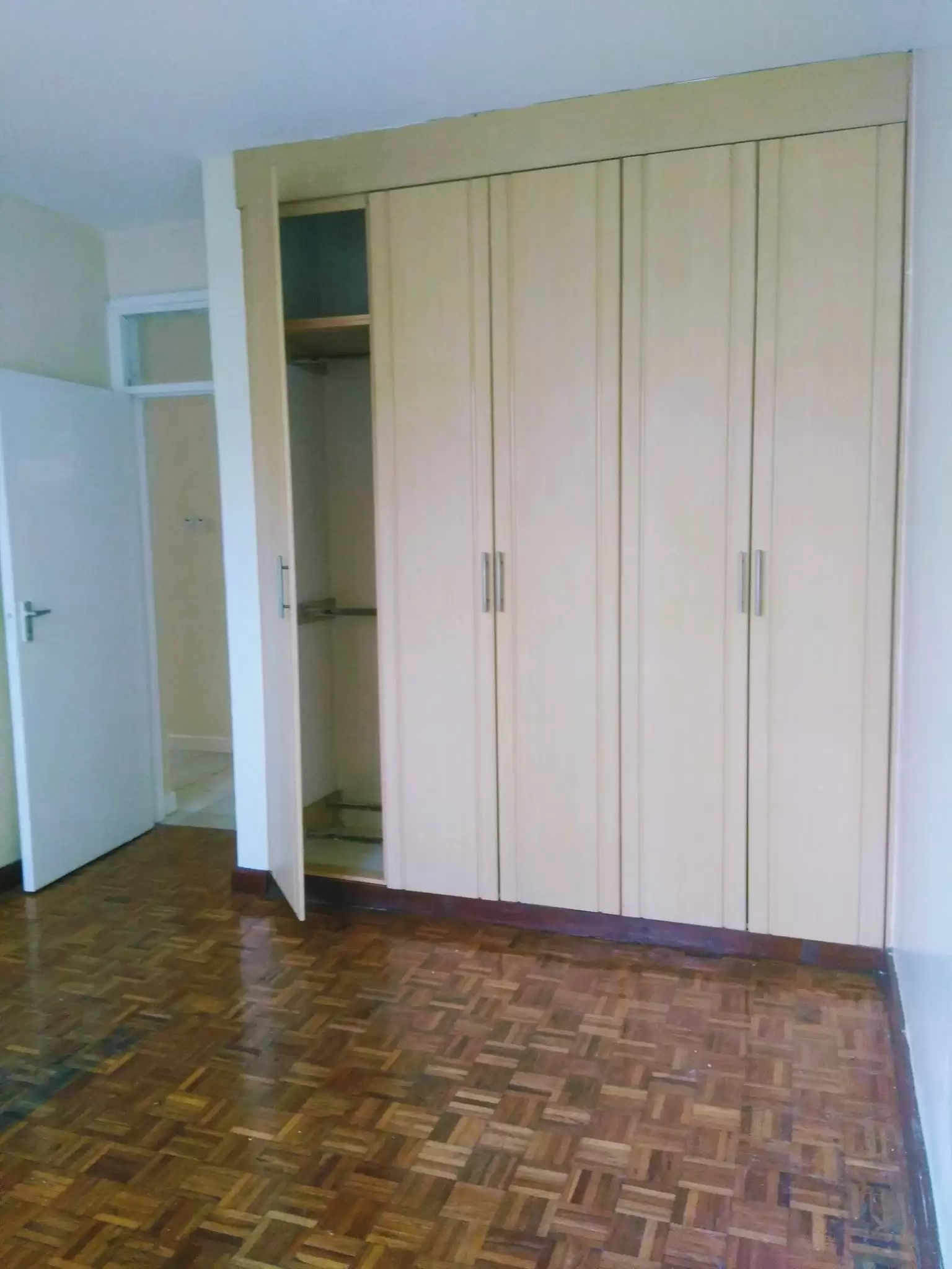 3 bedroom for rent in Kileleshwa Likoni road Image