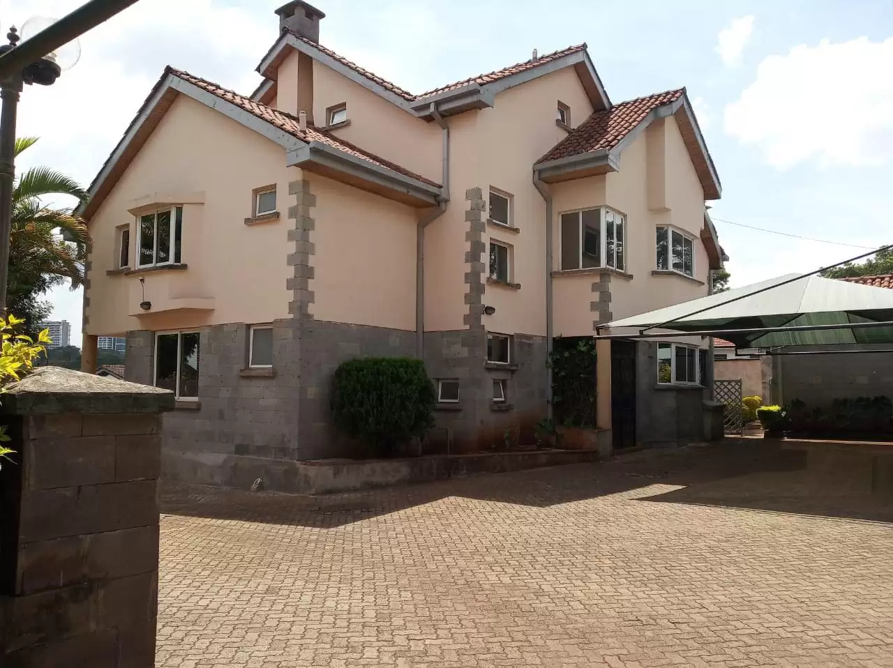 5 bedroom mansion for rent in Westlands Spring Valley Image