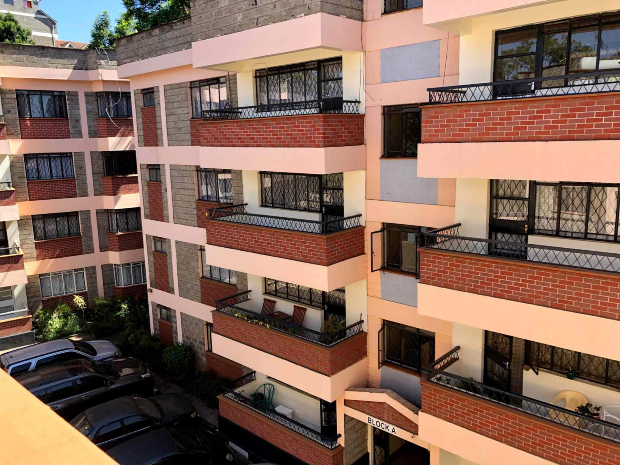 3 bedroom apartment for rent or sale in Lavington