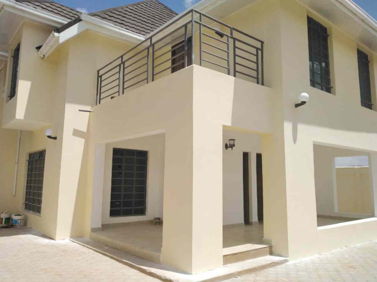 5 bedroom mansion for rent or sale in Syokimau