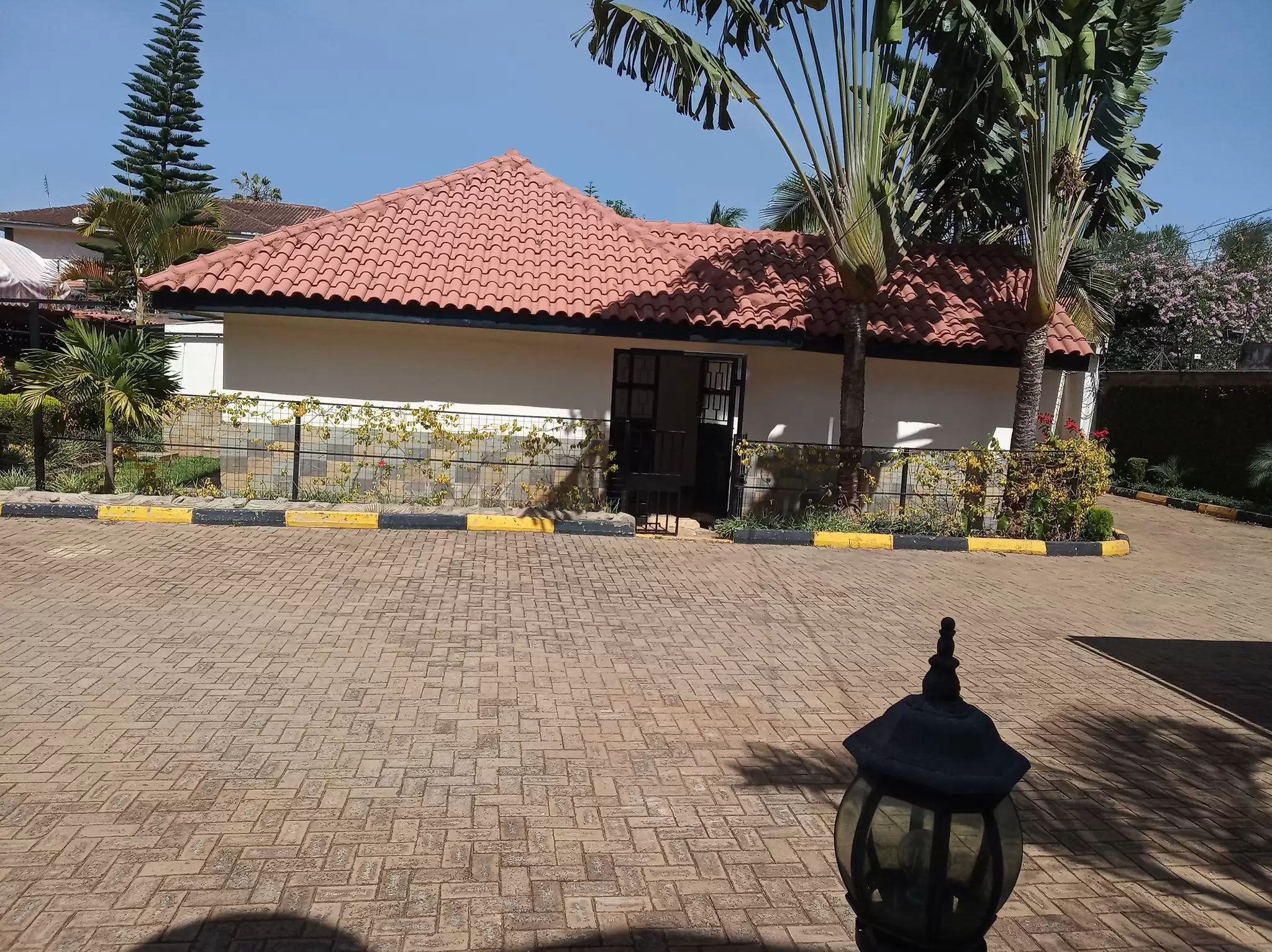 4 bedroom mansion for rent in Runda Image