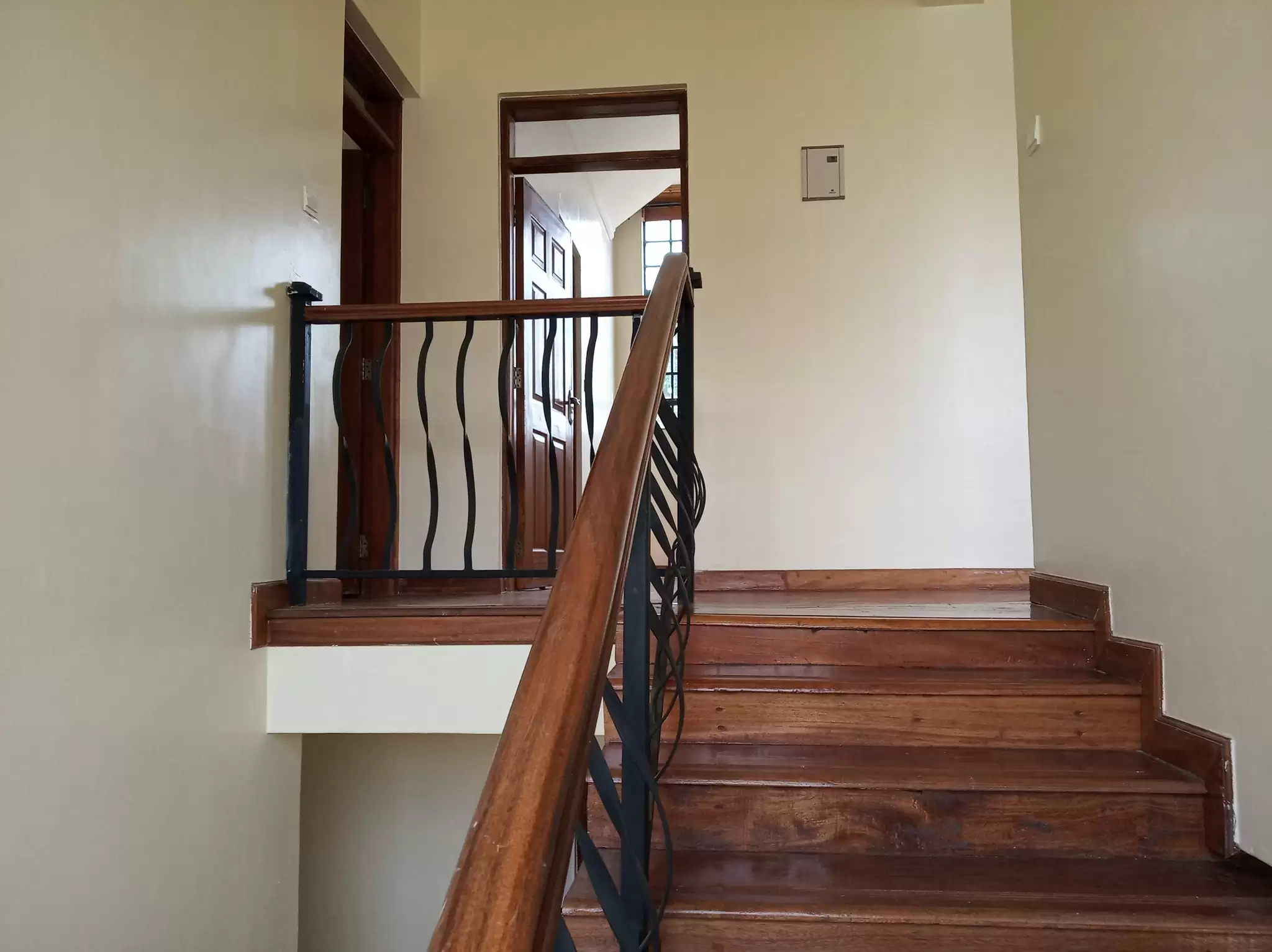 4 bedroom mansion for rent along Kiambu Road Image