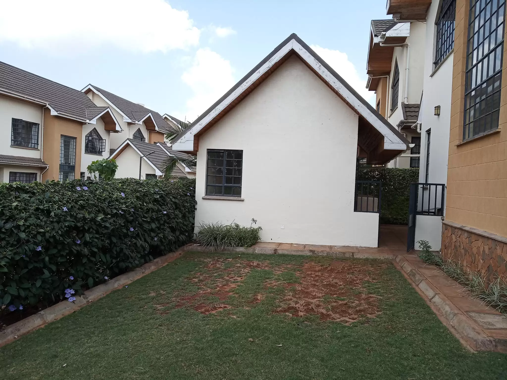 4 bedroom mansion for rent along Kiambu Road Image