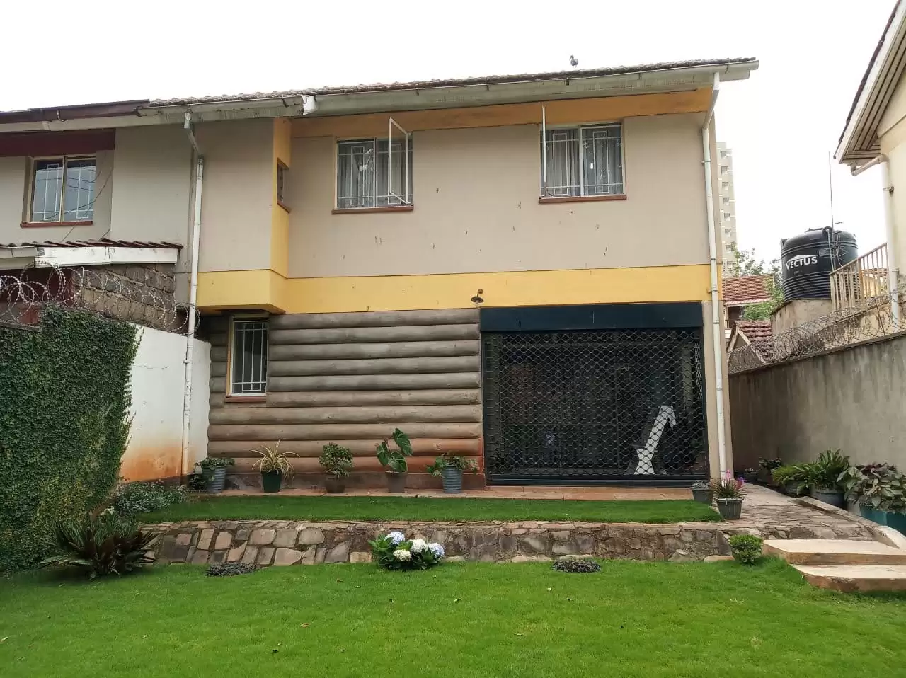 3 bedroom Townhouse for sale in Kileleshwa Image