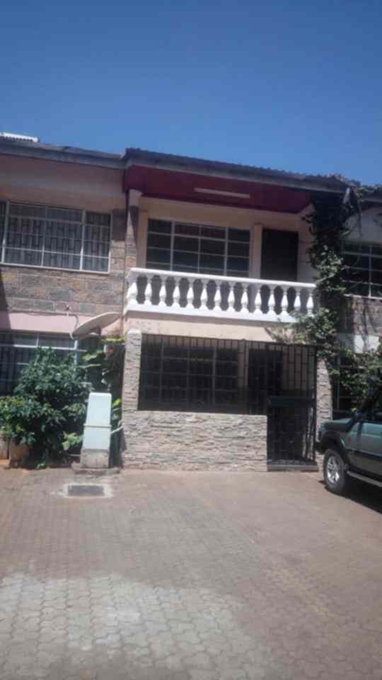 Three bedroom townhouse to let in  Parklands