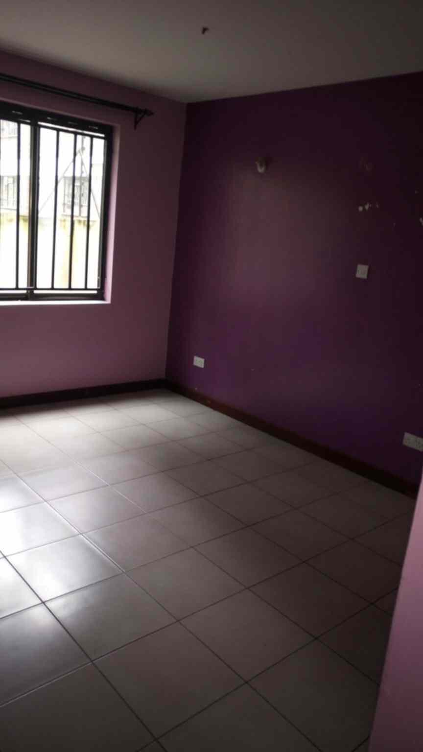 Spacious three bedroom to let in Ngara west