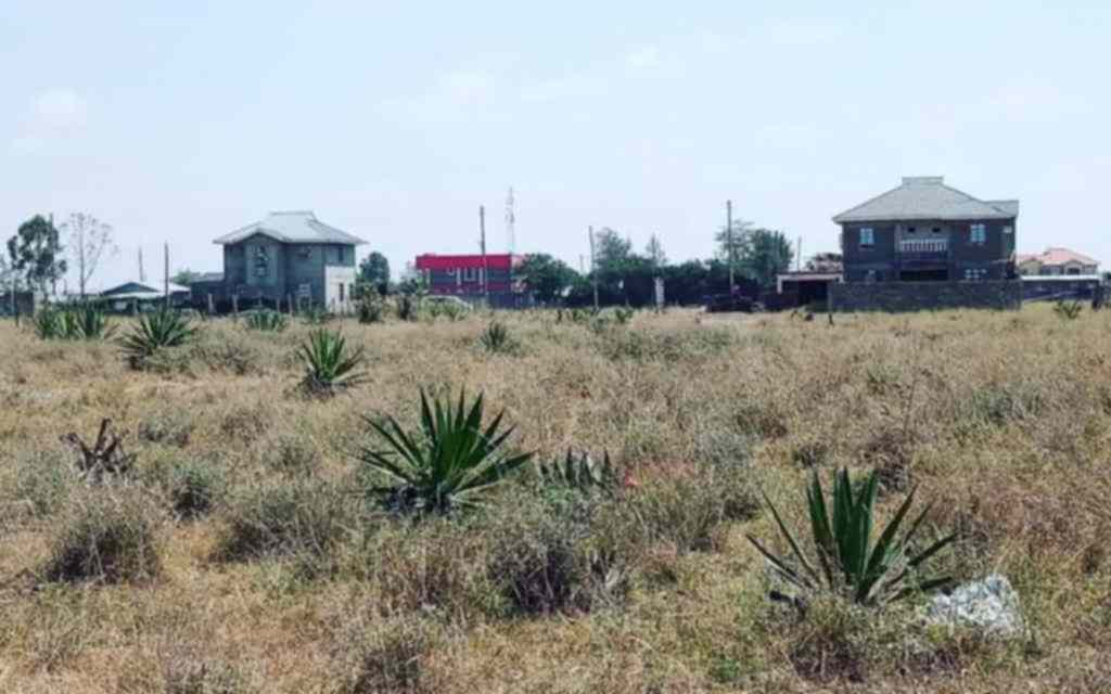 Residential plot for sale in Katani