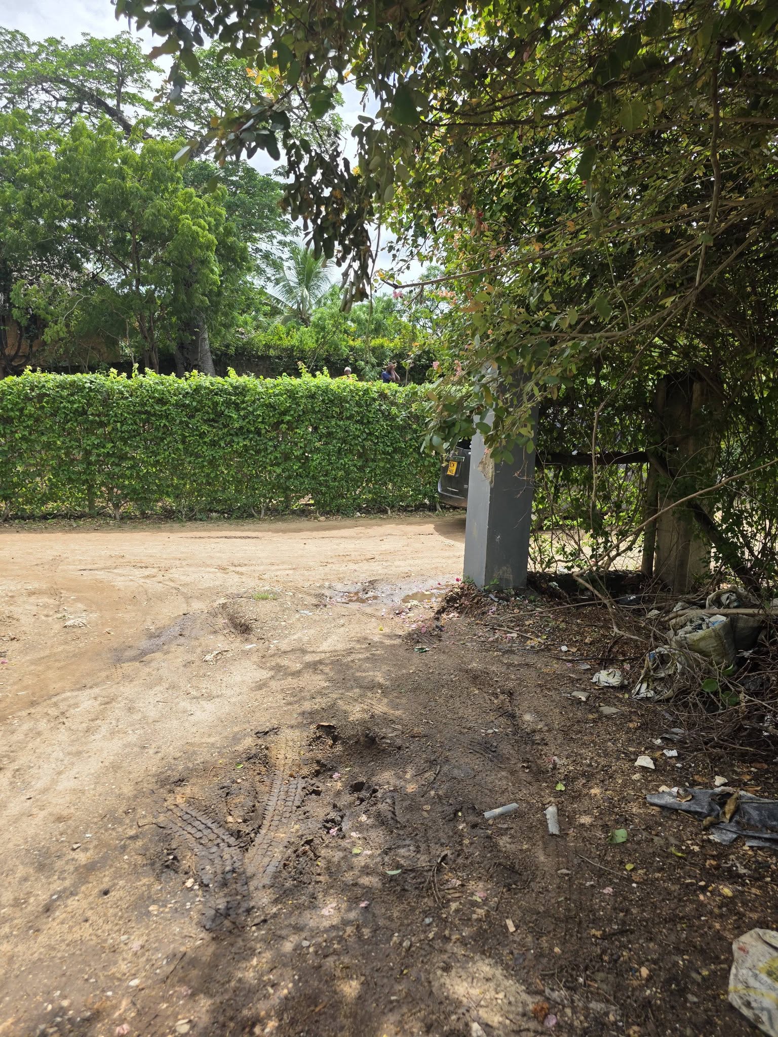 1/4 acre plot for sale in a gated community in Galu Neptune area, Kanuu. Image