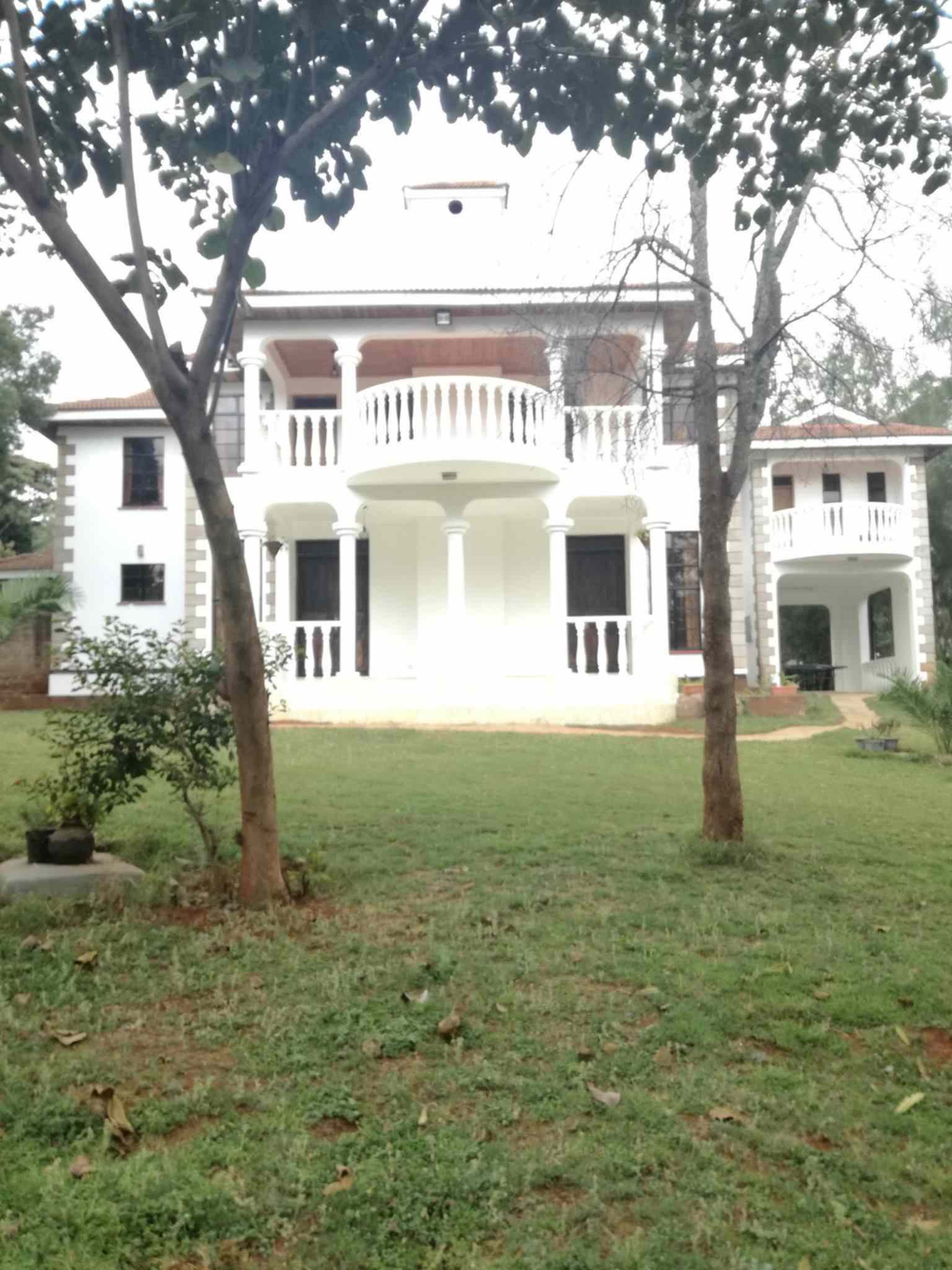 7 bedroom mansion for rent in Karen