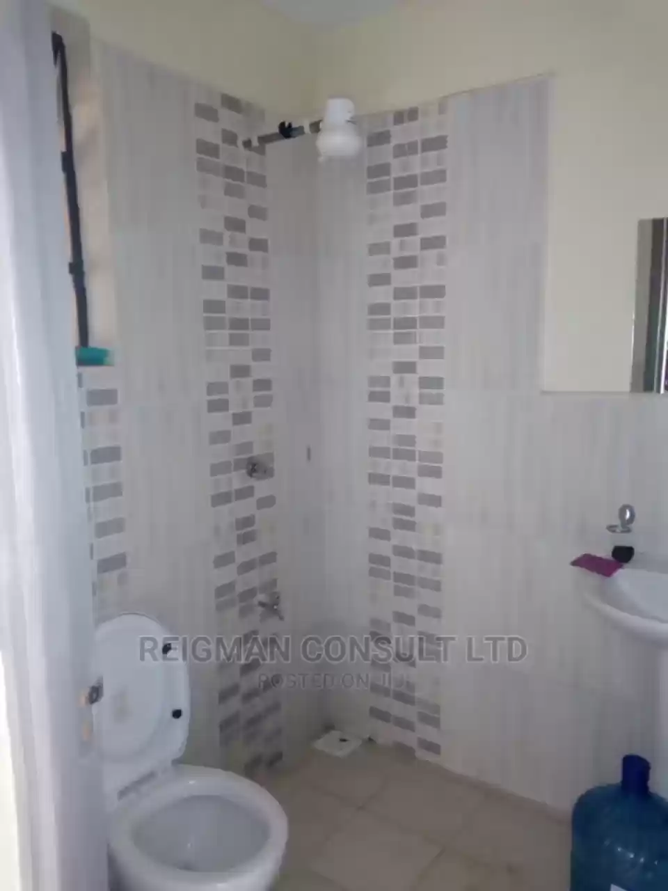 2 bedroom for rent in Mbagathi way, Near Riara University Image