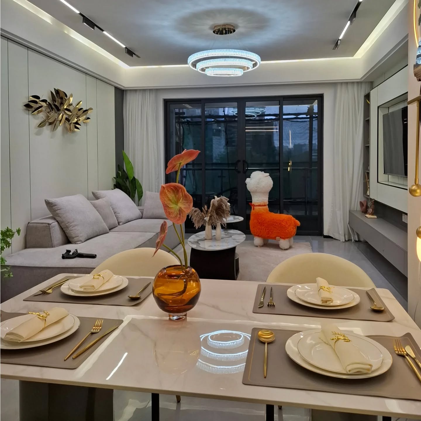 2 and 3 bedroom apartment for or sale in Westland