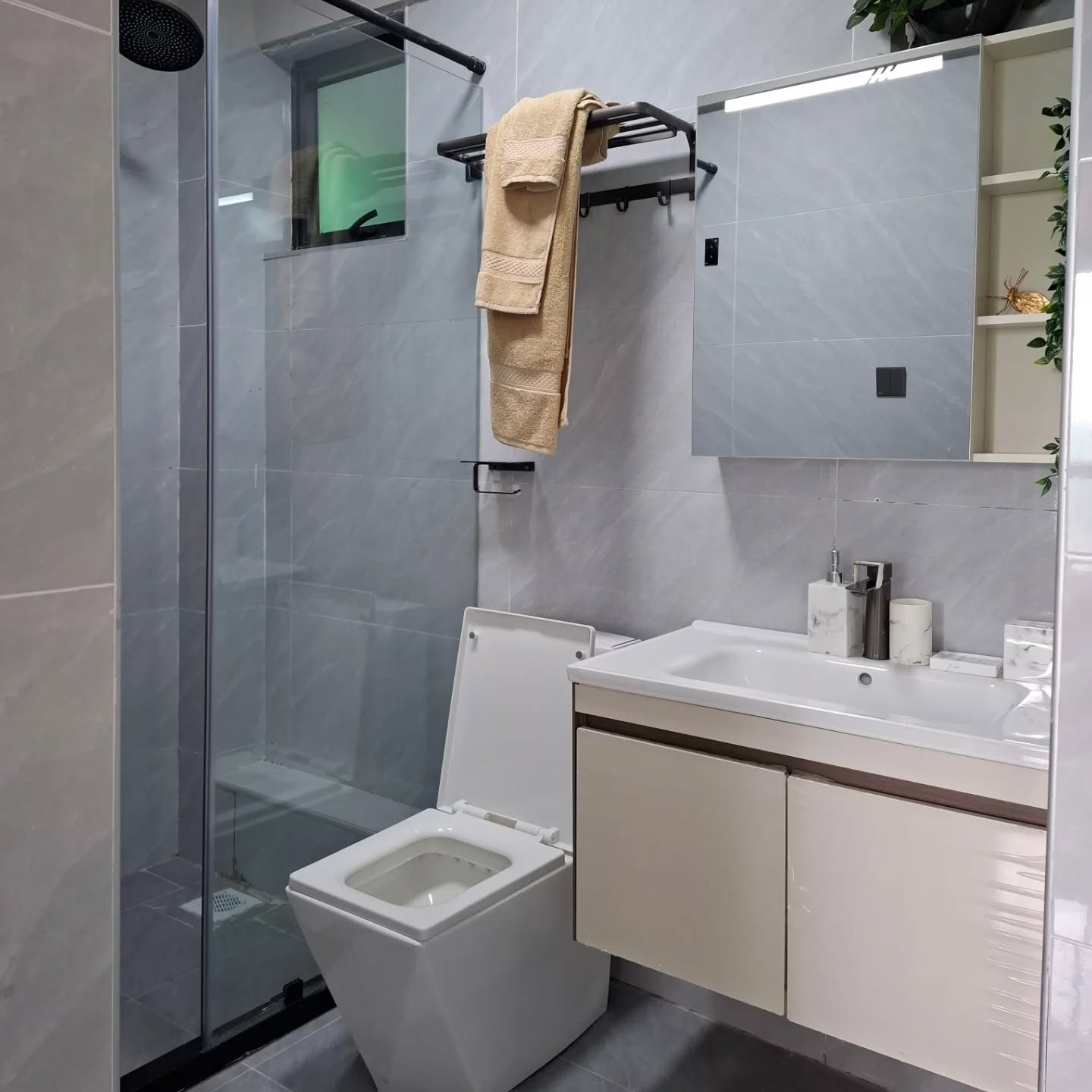 2 and 3 bedroom apartment for sale in Kileleshwa Image