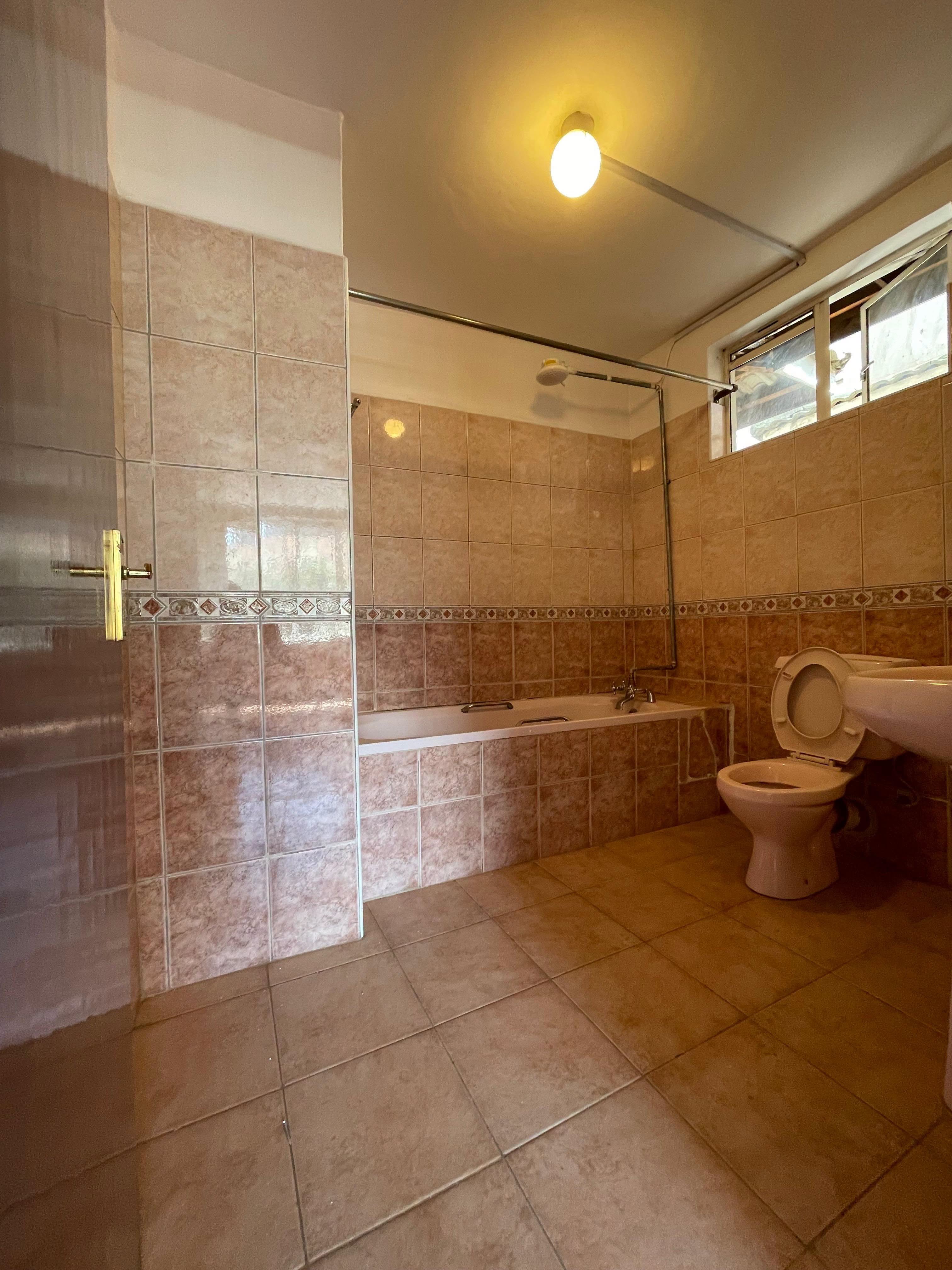 2 bedroom all ensuite 2 bedroom apartment for rent in westlands Image