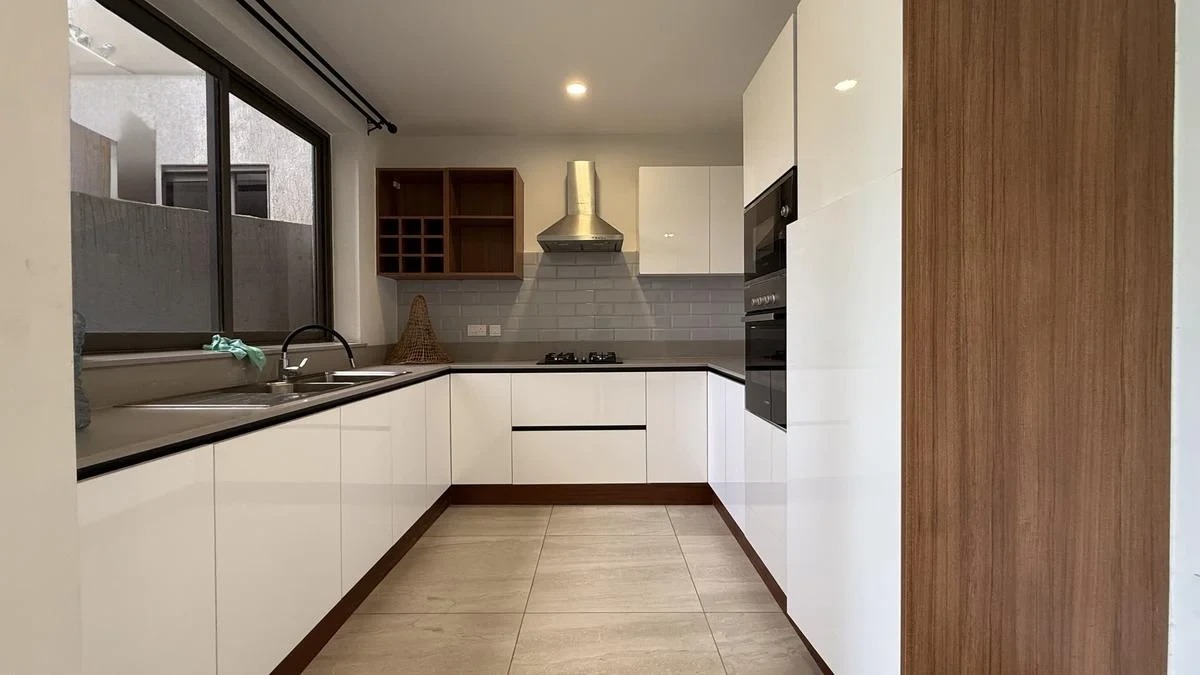 2 Bedroom Apartment ensuite to Let off Rhapta Road