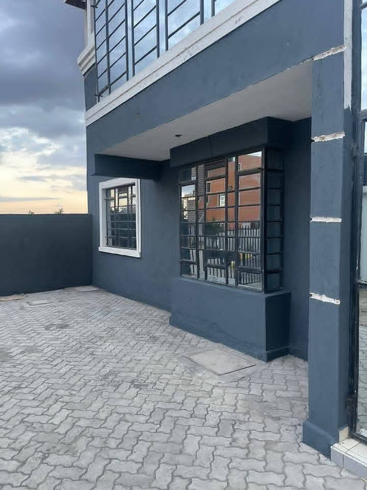 2 Bedroom Apartment Master Ensuite House to let in Syokimau - Parliament road.