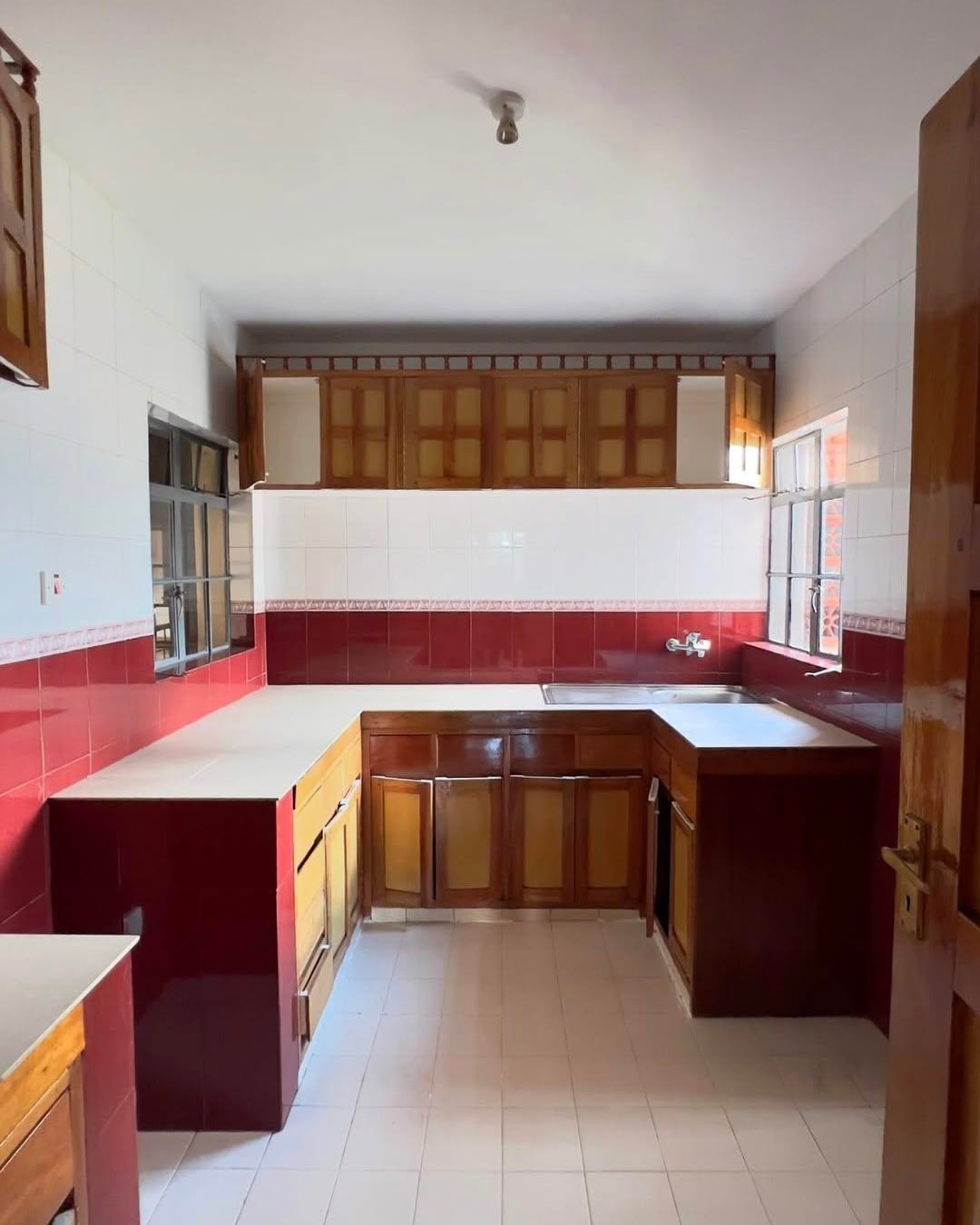 2 Bedroom Apartment To Let at Kilimani,Near Yaya Centre