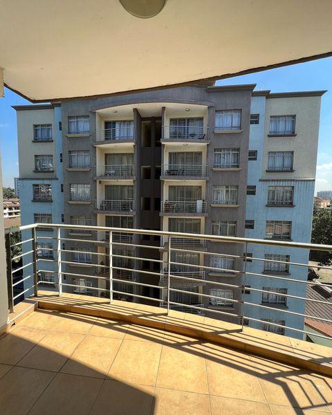 2 bedroom apartment to let in  Kileleshwa.