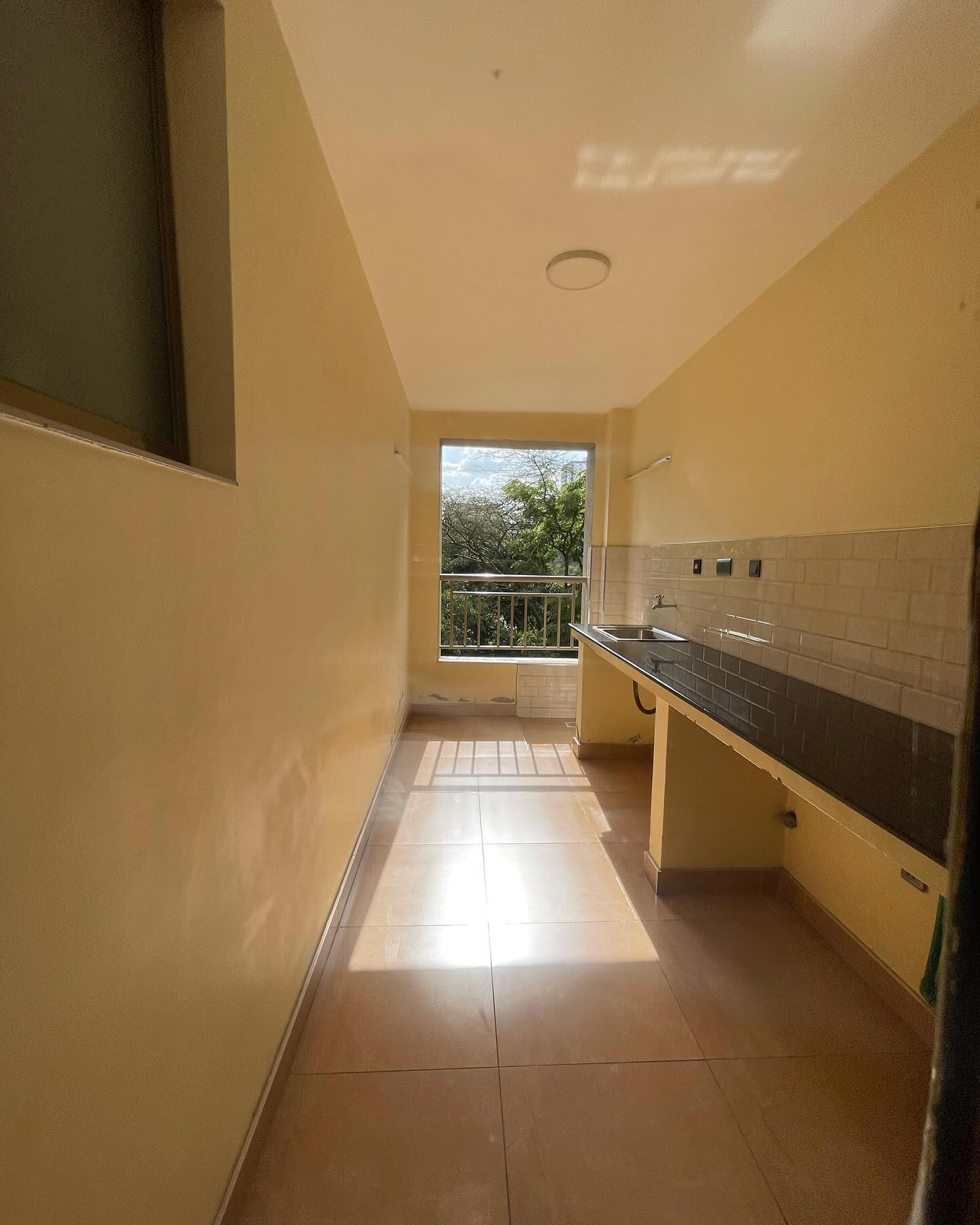 2 bedroom apartment to let in Kileleshwa Image