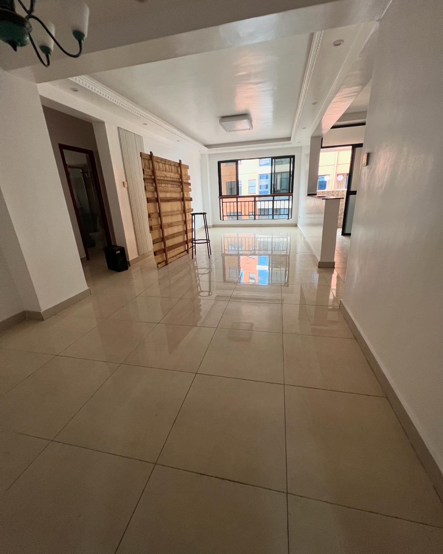 2 bedroom apartment to let in Kileleshwa