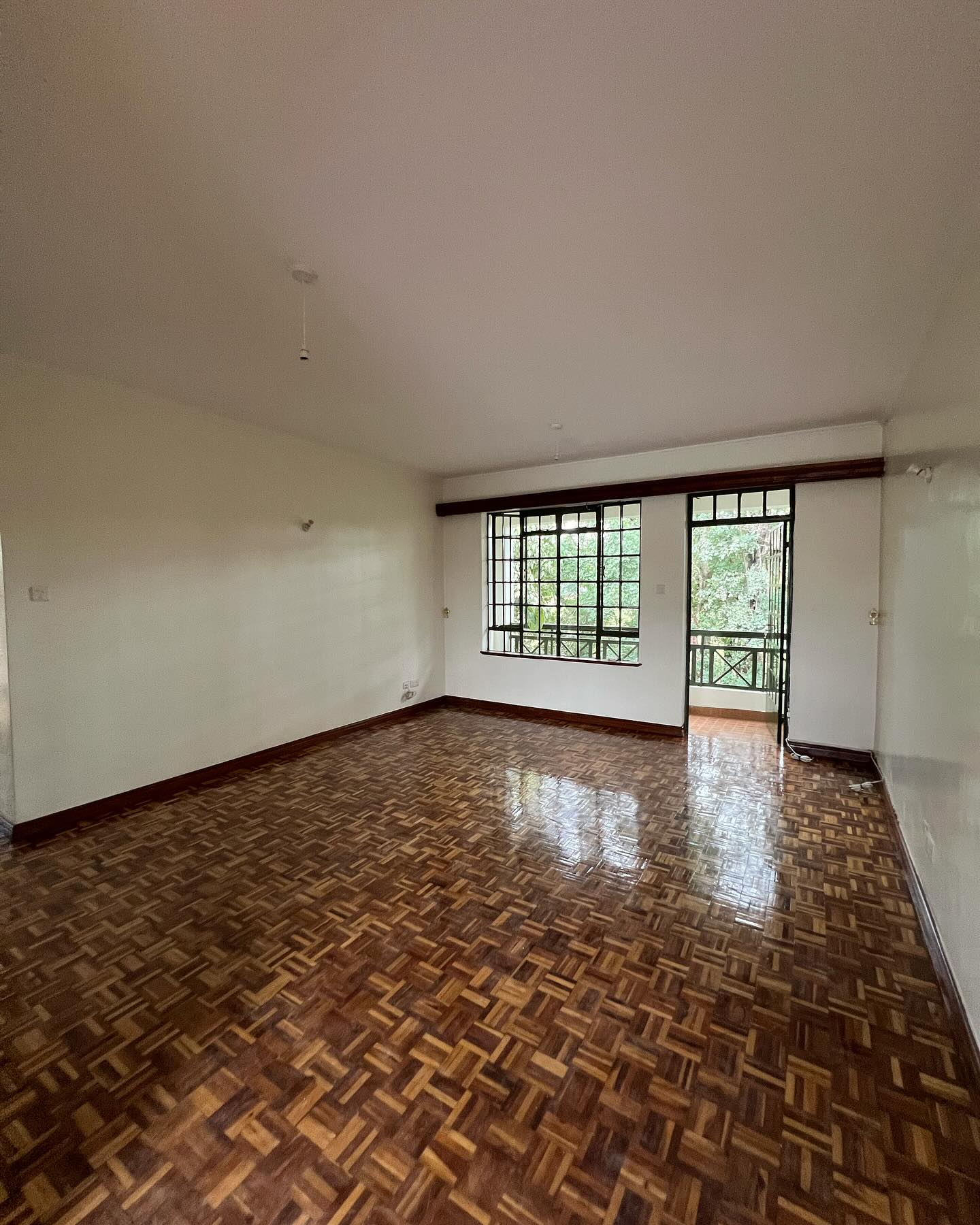 2 bedroom apartment to let in Kileleshwa.