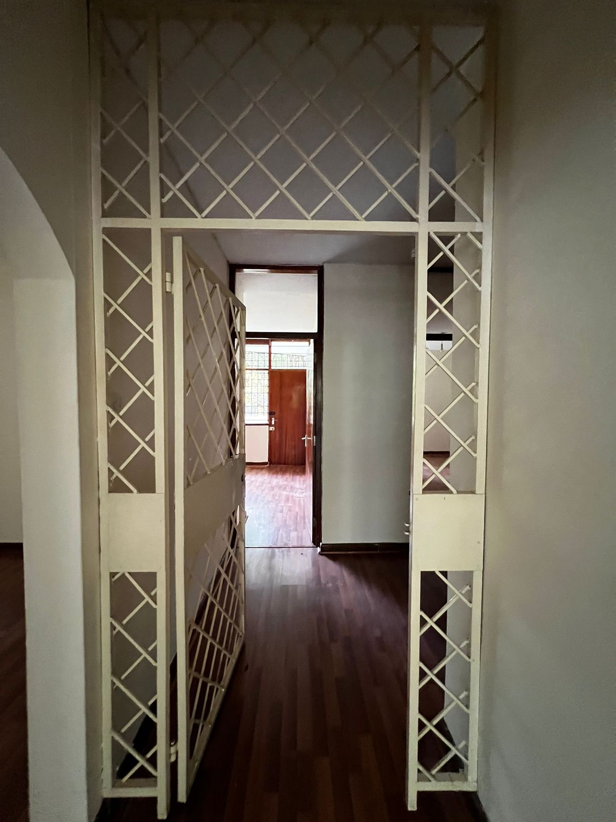 2 bedroom apartment to let in Kilimani Image