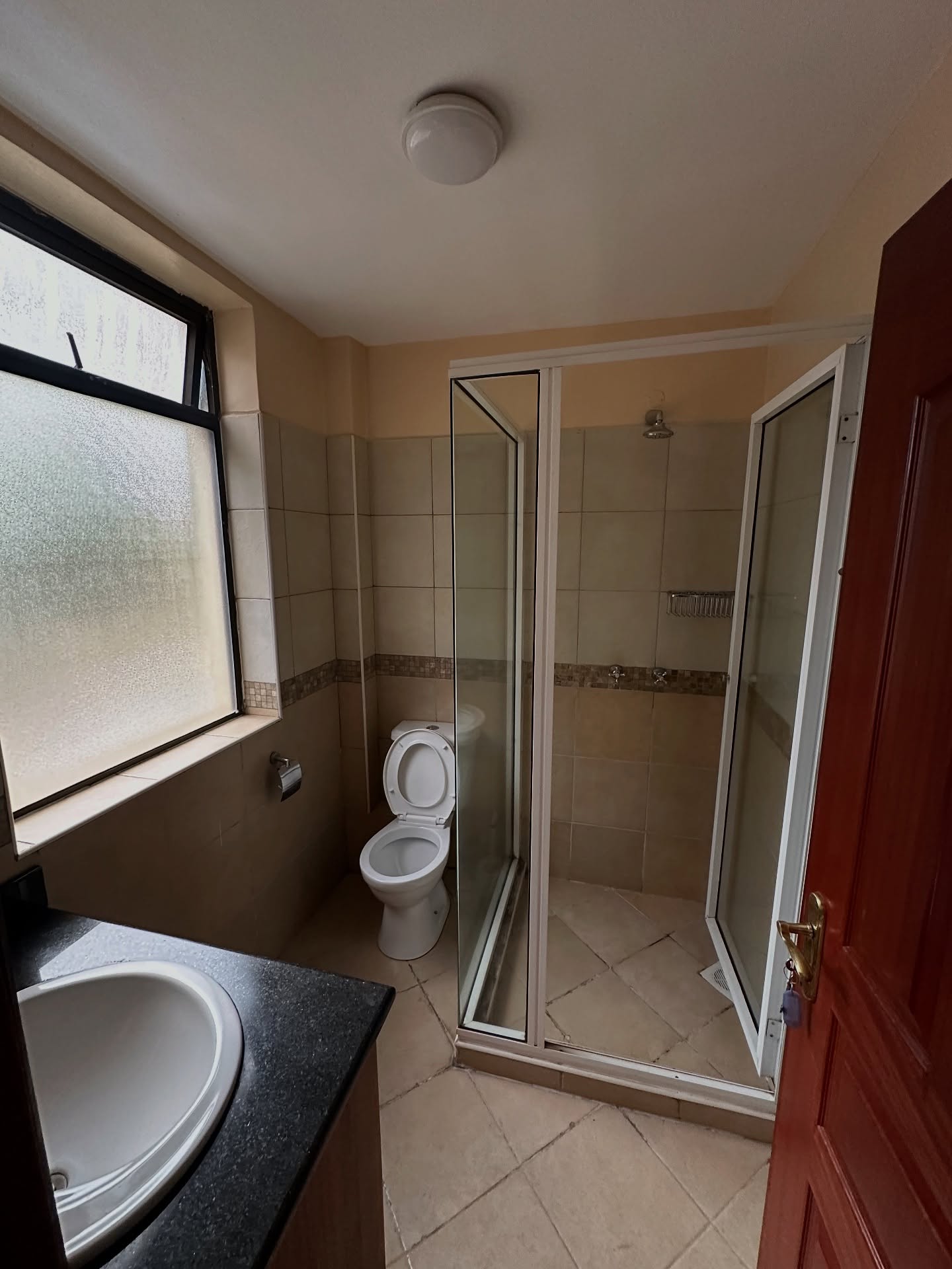 2 bedroom apartment to let in Kilimani near Yaya centre Image