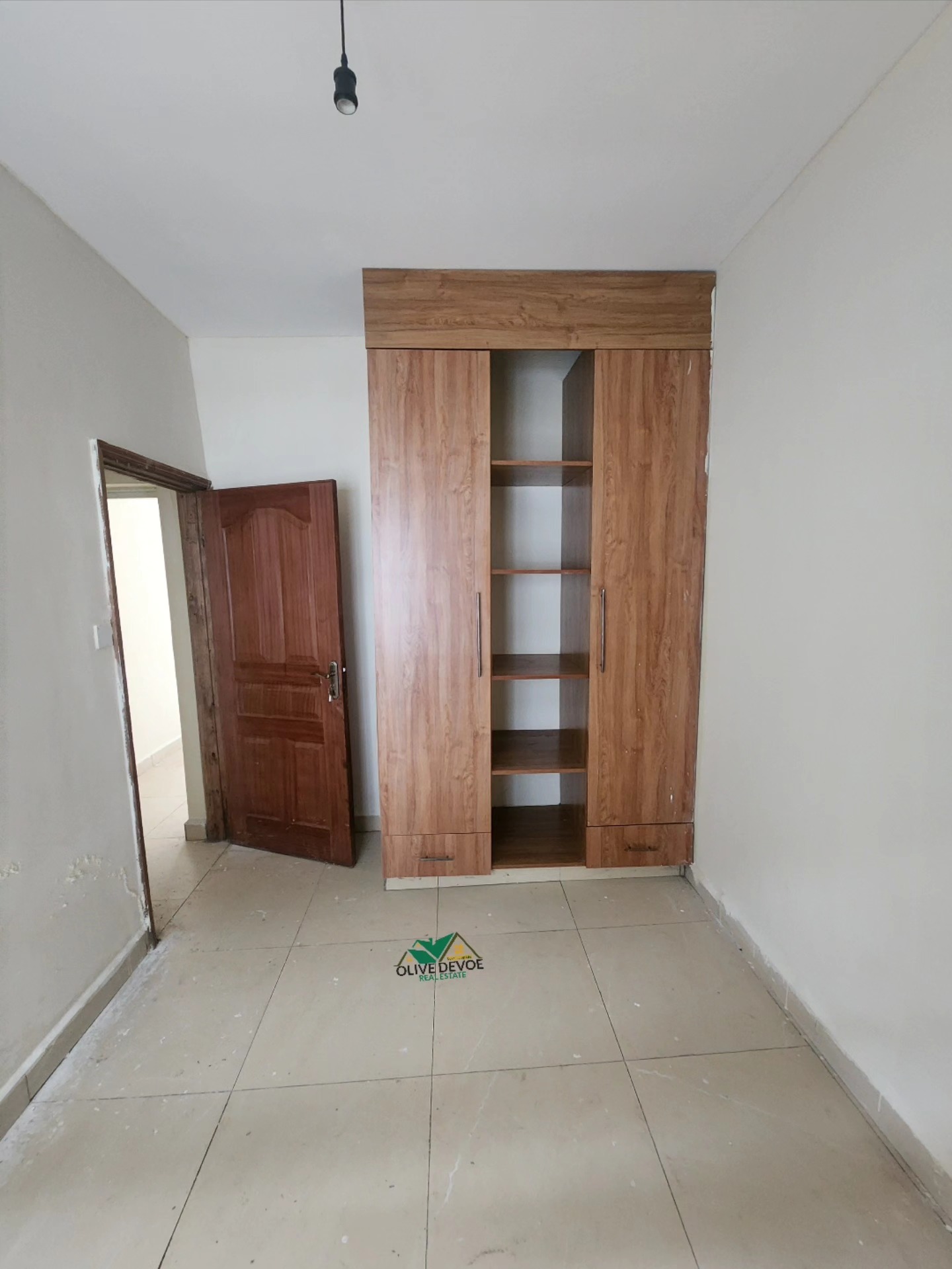 2 bedroom apartment to let in Lavington
