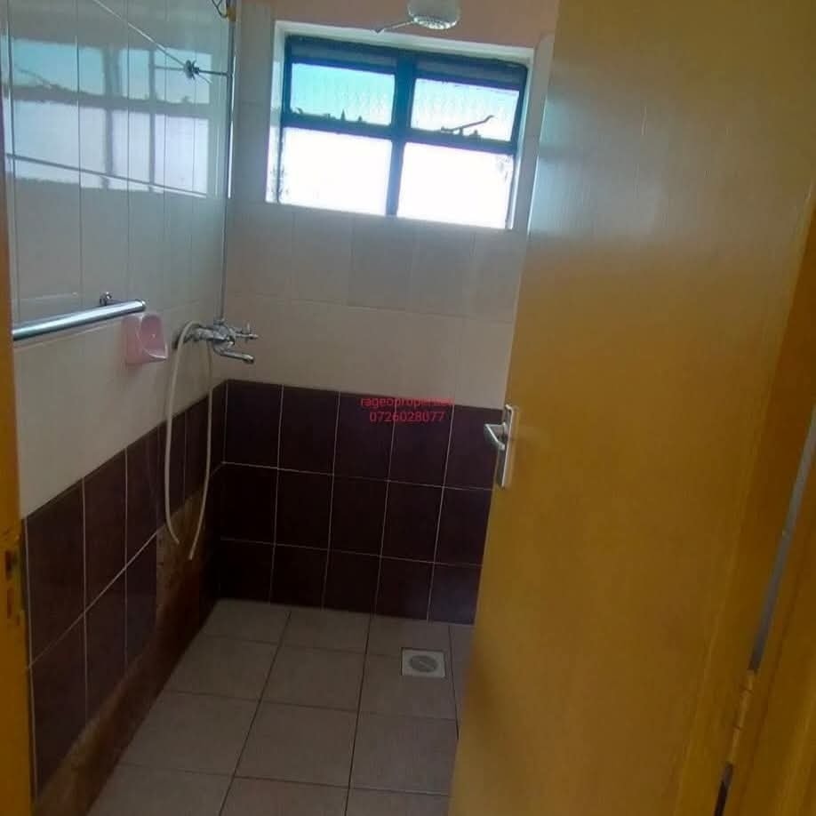 2 bedroom apartment to let in Madaraka Image