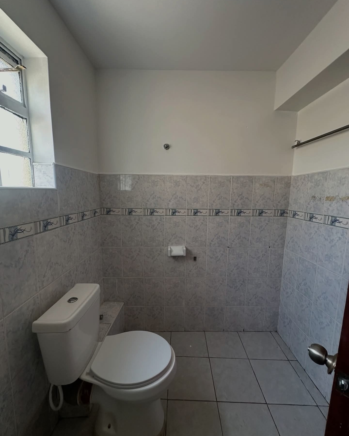 2 bedroom apartment to let in woodley off Ngong Road Image