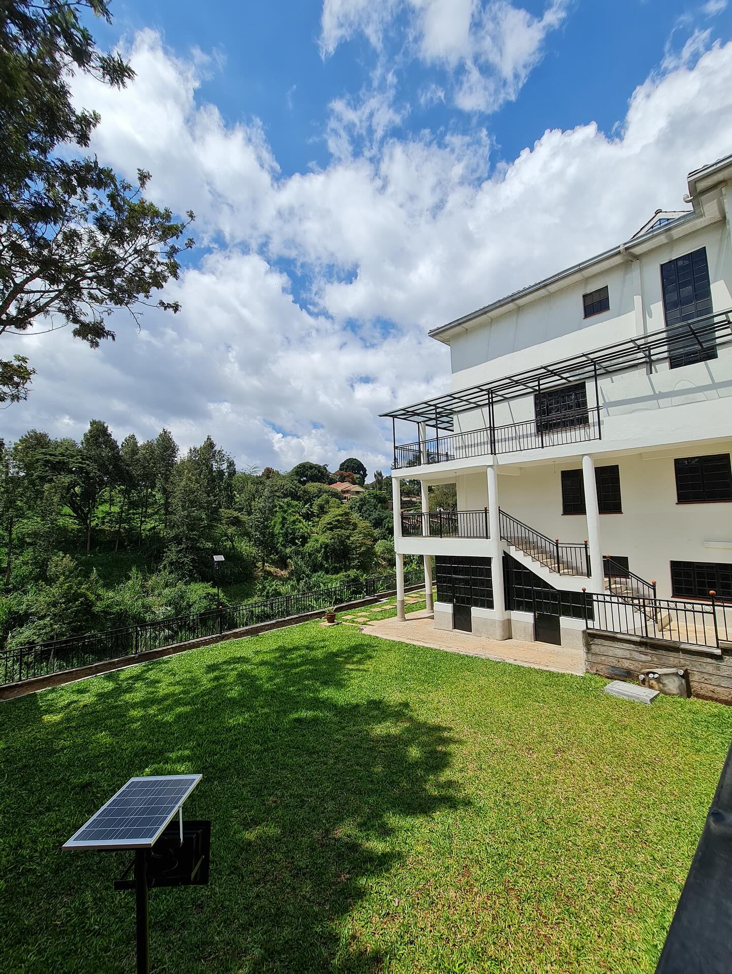 2 bedroom apartments plus dsq to let in Kitisuru Image