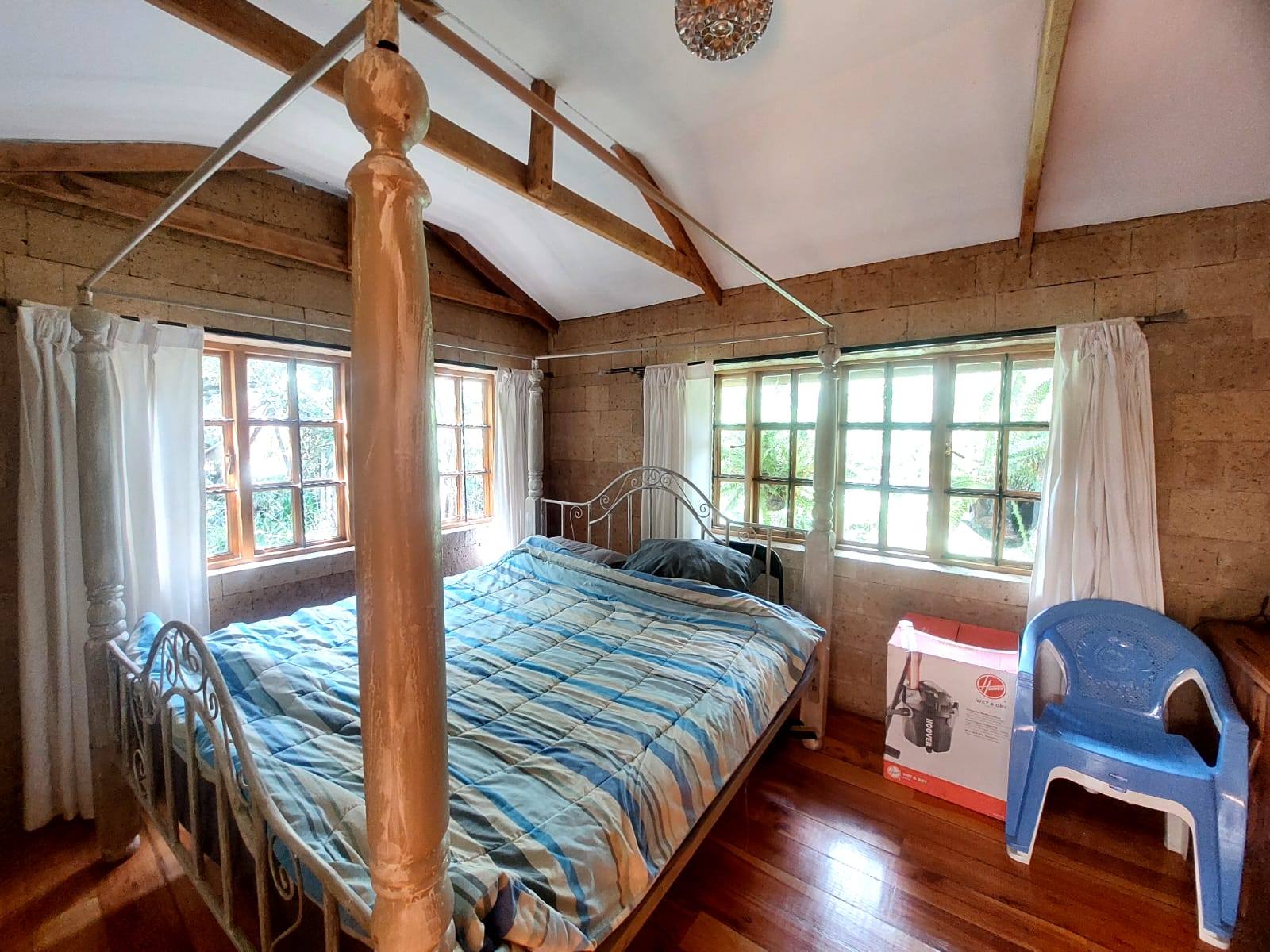 2 bedroom bungalow for rent in Karen Image