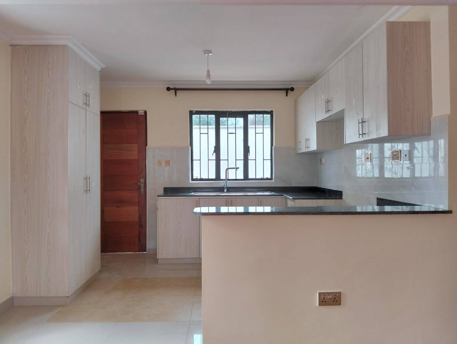 2 bedroom bungalow for rent in Karen Image