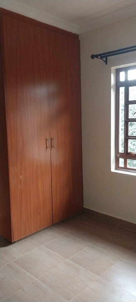 2 bedroom bungalow for rent in Karen