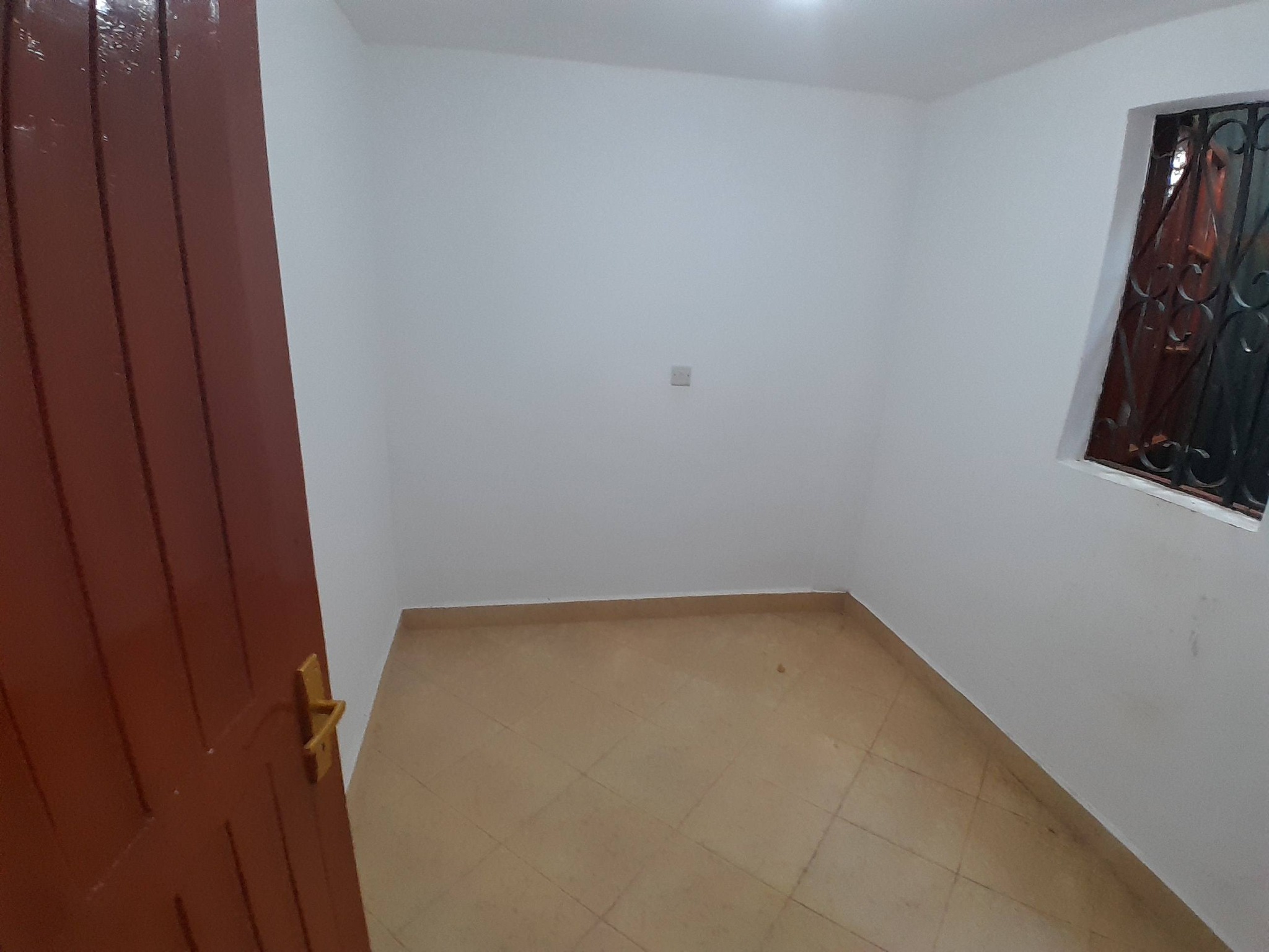 2 bedroom bungalow to let in Karen Image